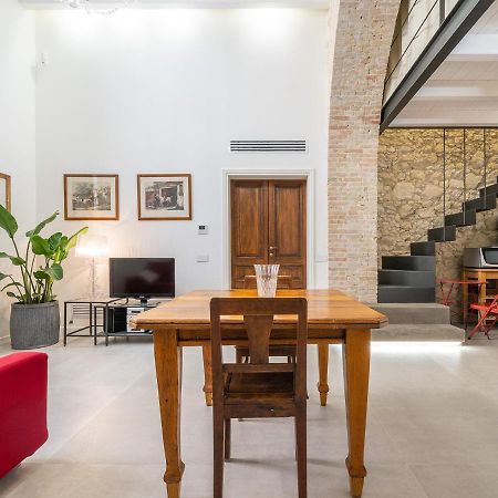 Massimo Boutique Apartment カリアリ エクステリア 写真